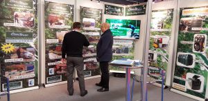 14-25-highspeed-talking-clearwater-on-the-highspeed-stand-at-btme-2016