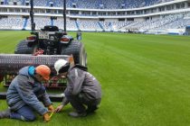 Which topdressers and Verti-Drains are being used in Russia?